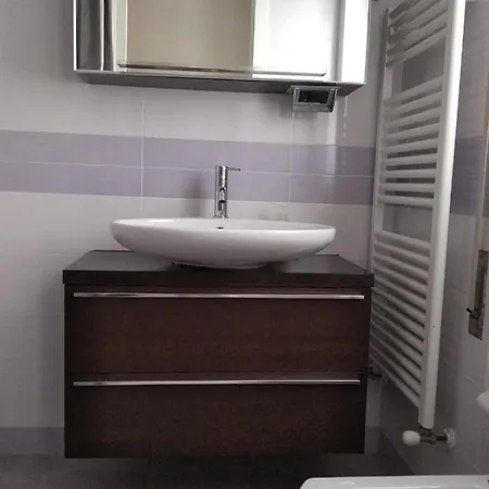 Apartment Paradiso