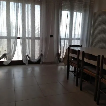 Apartment Paradiso